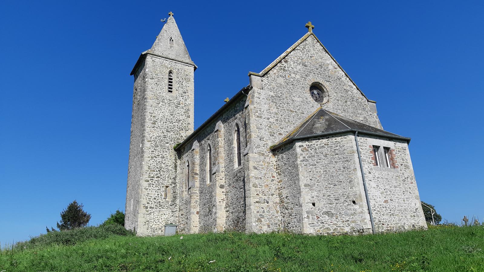 Église Saint-Pierre et fontaine St Méen