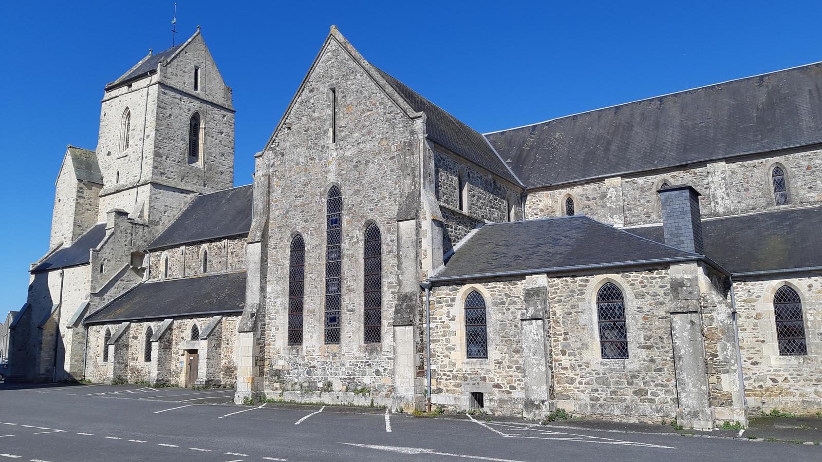Église Saint-Laurent de Saint-Sauveur-Lendelin