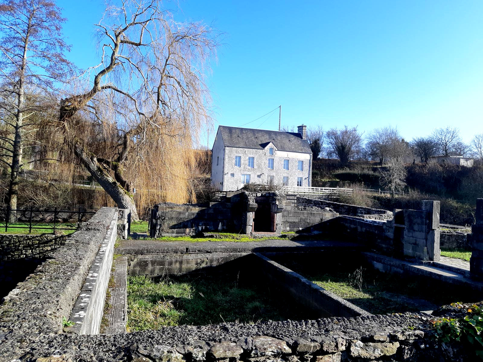 Le Moulin de Sey sur la Sienne